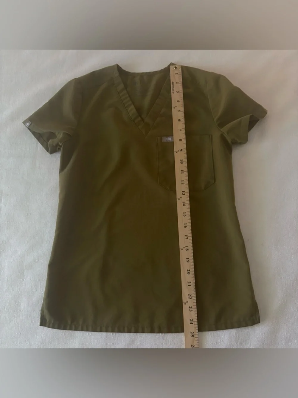 FIGS Catarina 1 Pocket Scrub Top Olive Green XXS euc - Picture 4 of 8